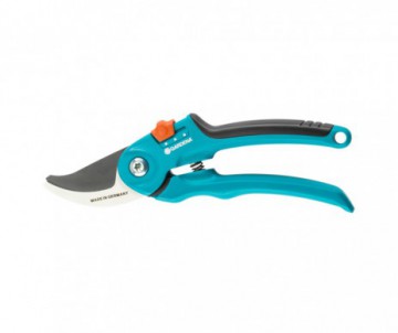 SECATEUR GARDENA REGLABLE A LAME FRANCHE CLASSIC